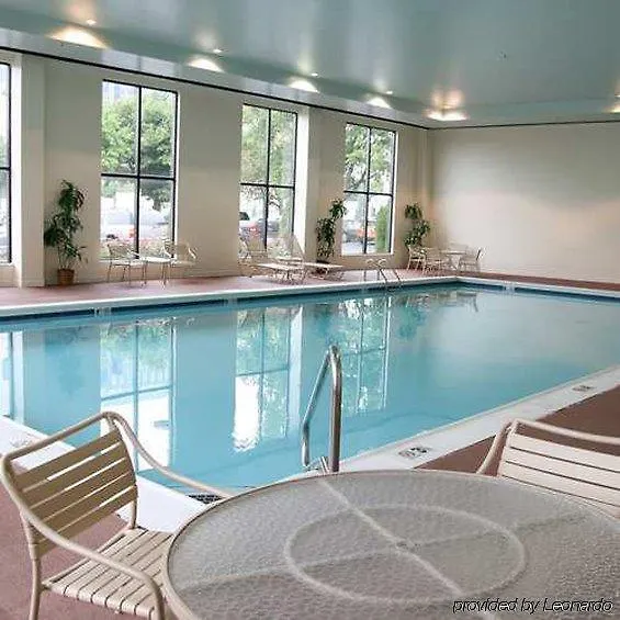 Hampton Inn Louisville Downtown Hotel
